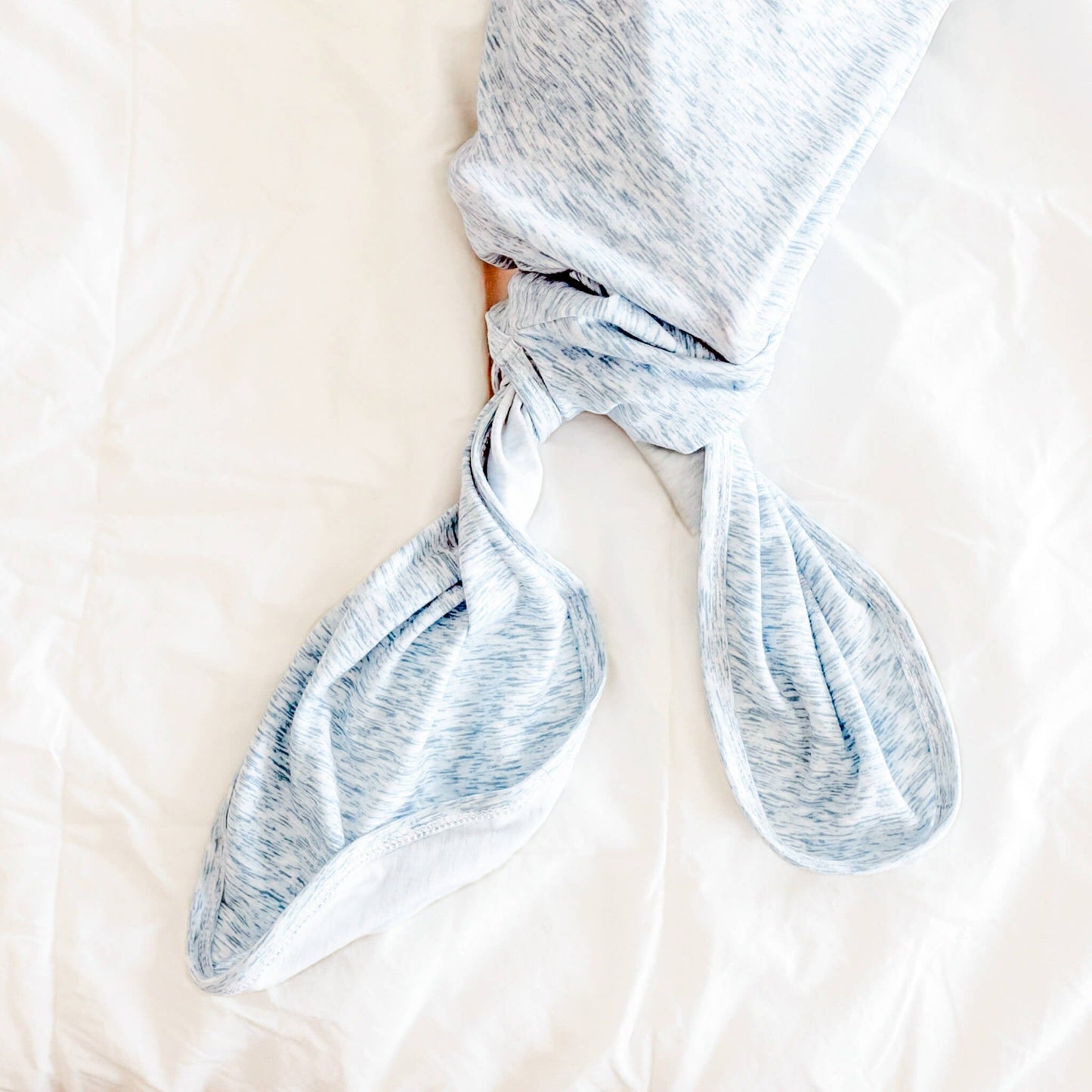 Newborn Knotted Gown - Lennon