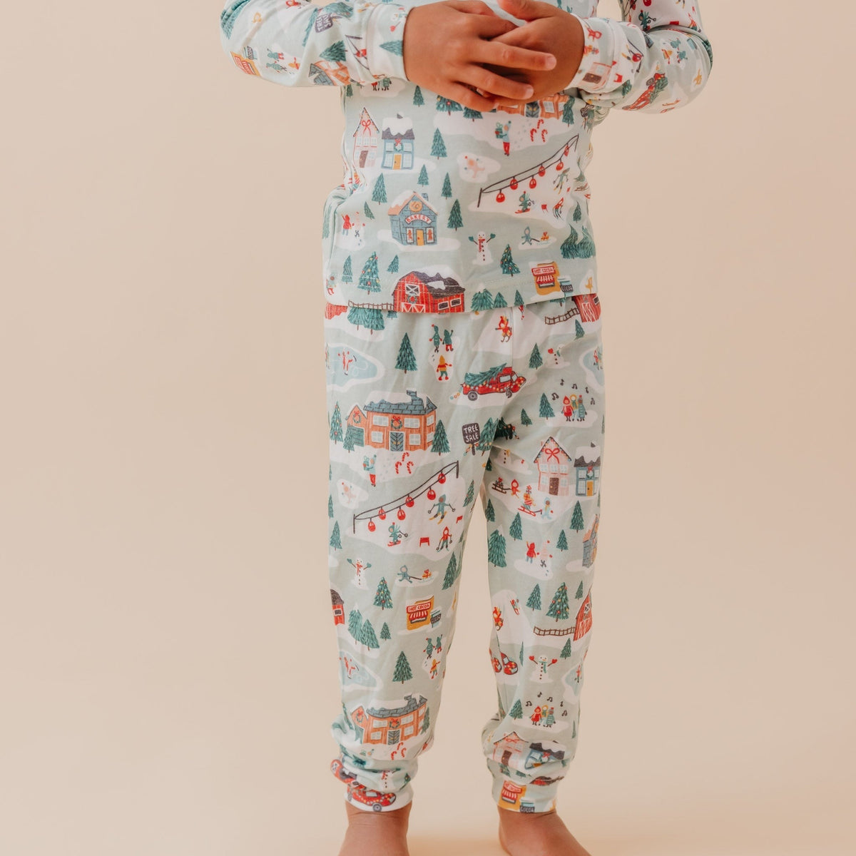 2pc Long Sleeve Pajama Set - Snowy Slopes