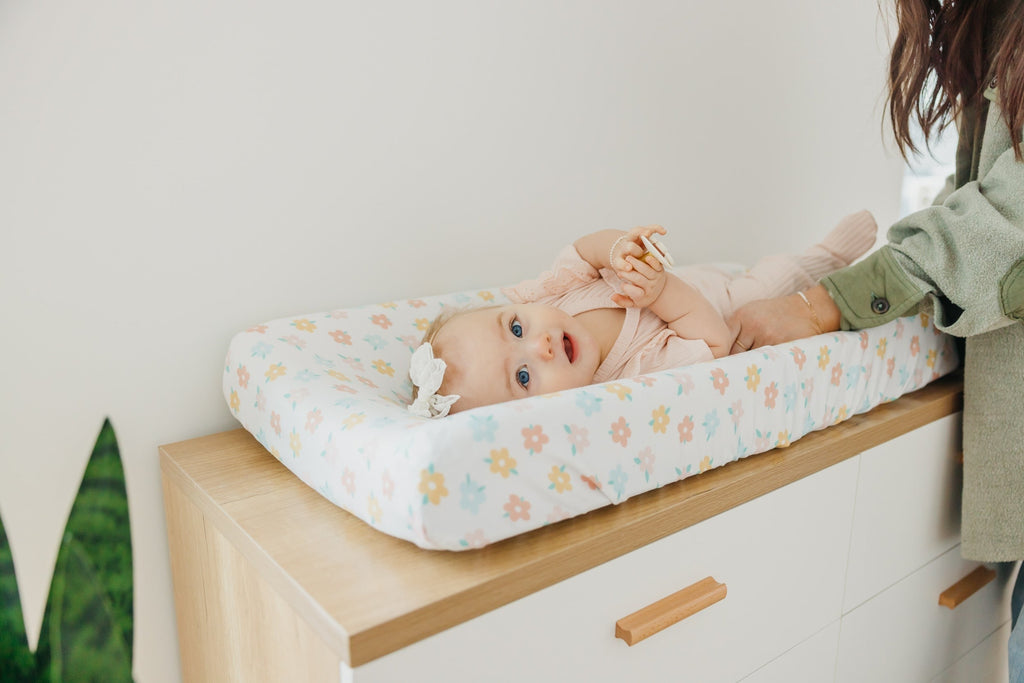 Premium Knit Diaper Changing Pad Cover - Daisy