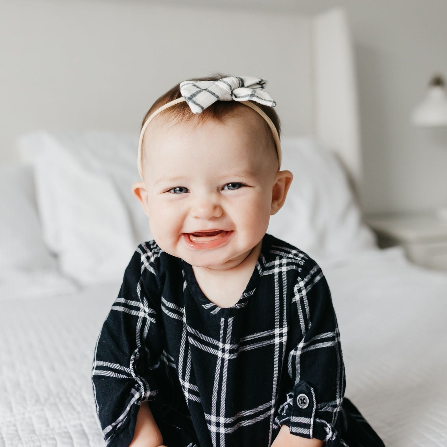 Classic Baby Bow - Ledger