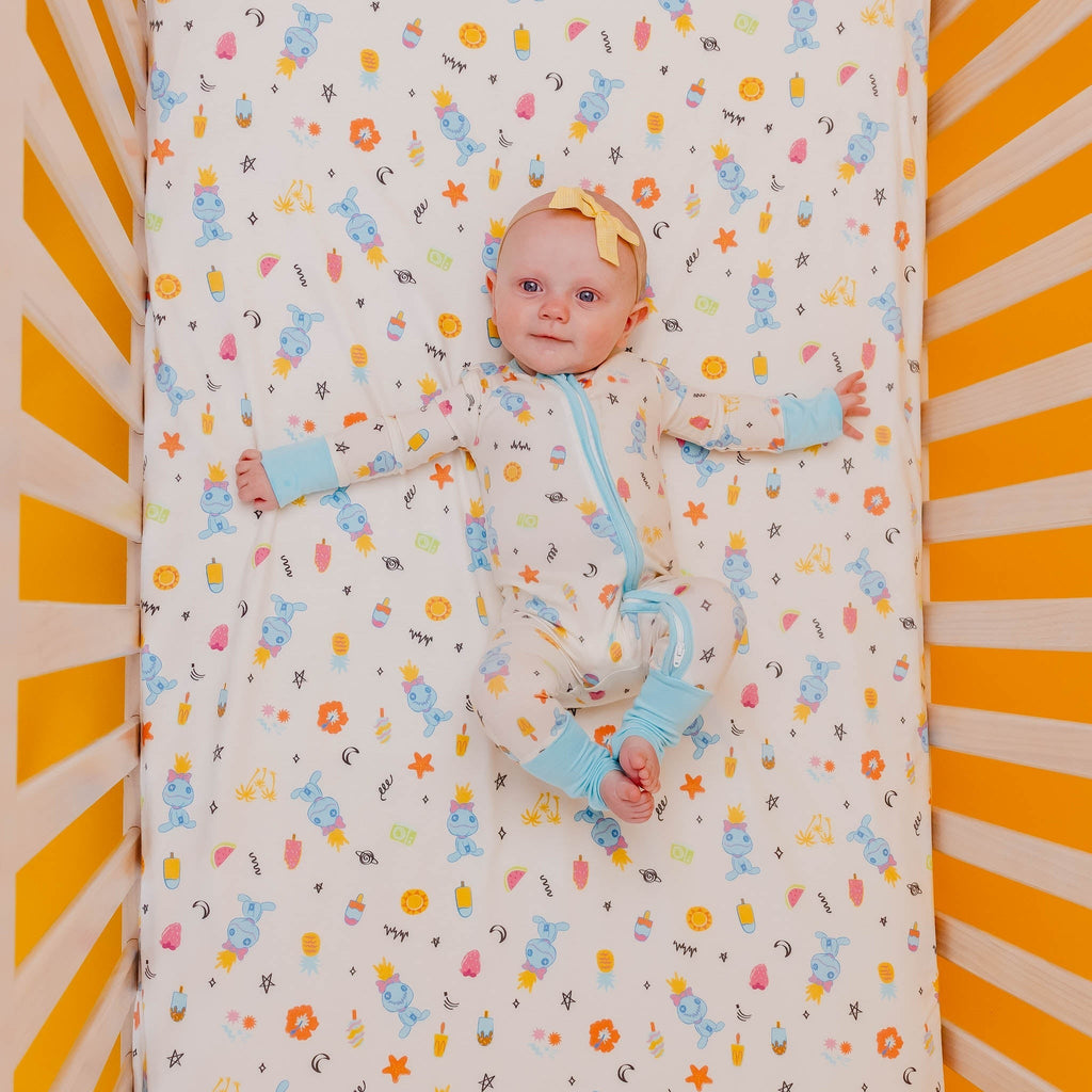 Premium Knit Fitted Crib Sheet - Disney Scrump Dreamsicles
