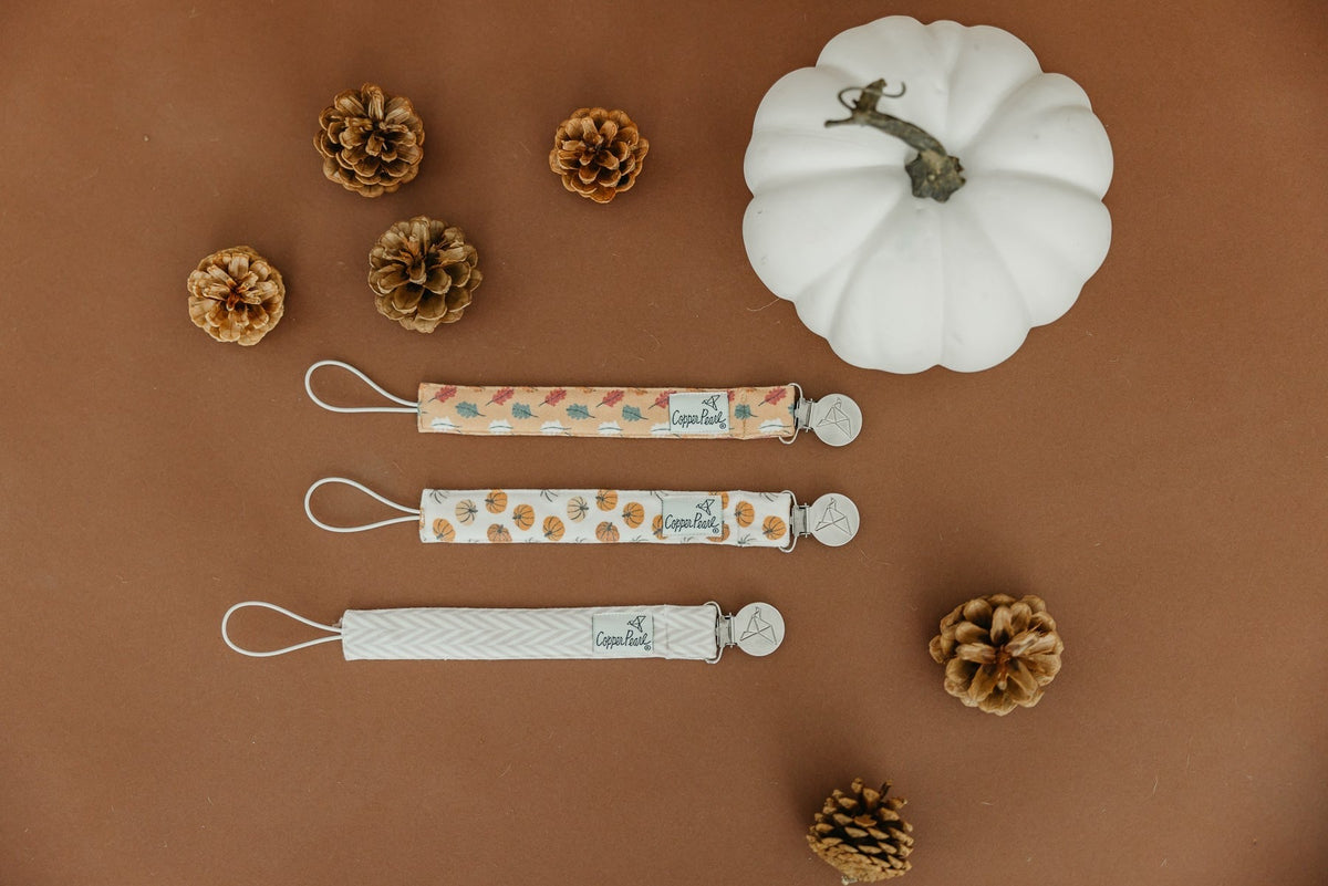 Binky Clips - Karver