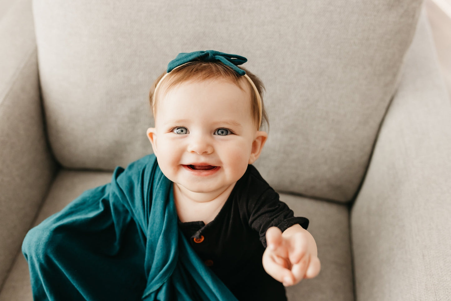 Ribbon Baby Bow - Jaspar