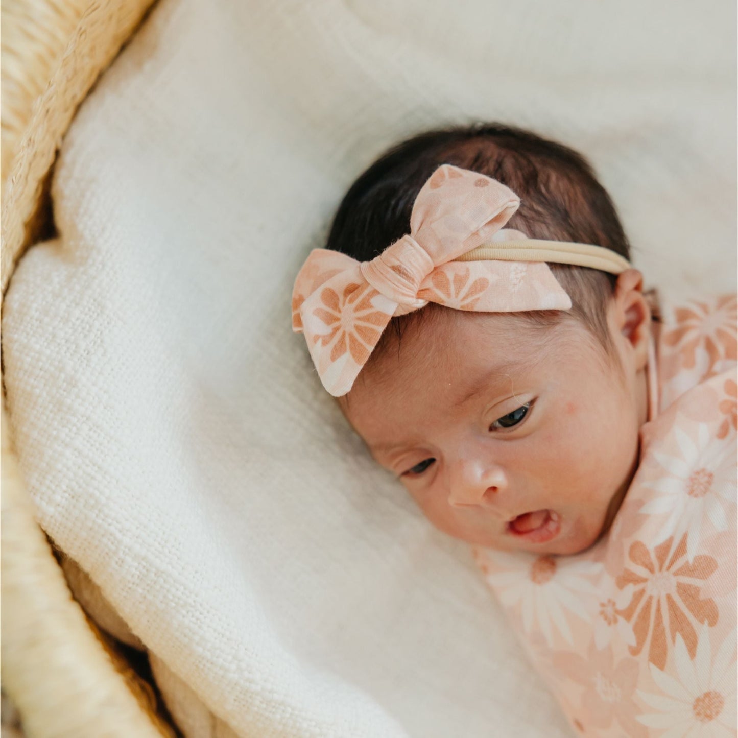 Classic Baby Bow - Penny