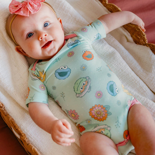 Short Sleeve Bodysuit - Sesame Street Retro Floral