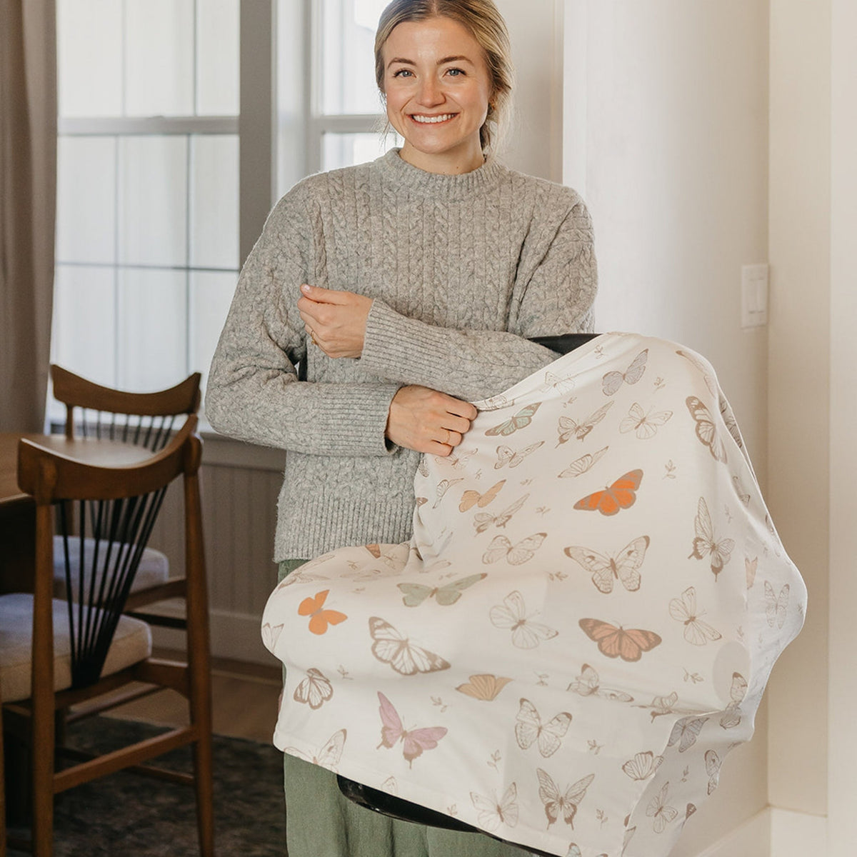 Multi-Use Cover - Luna