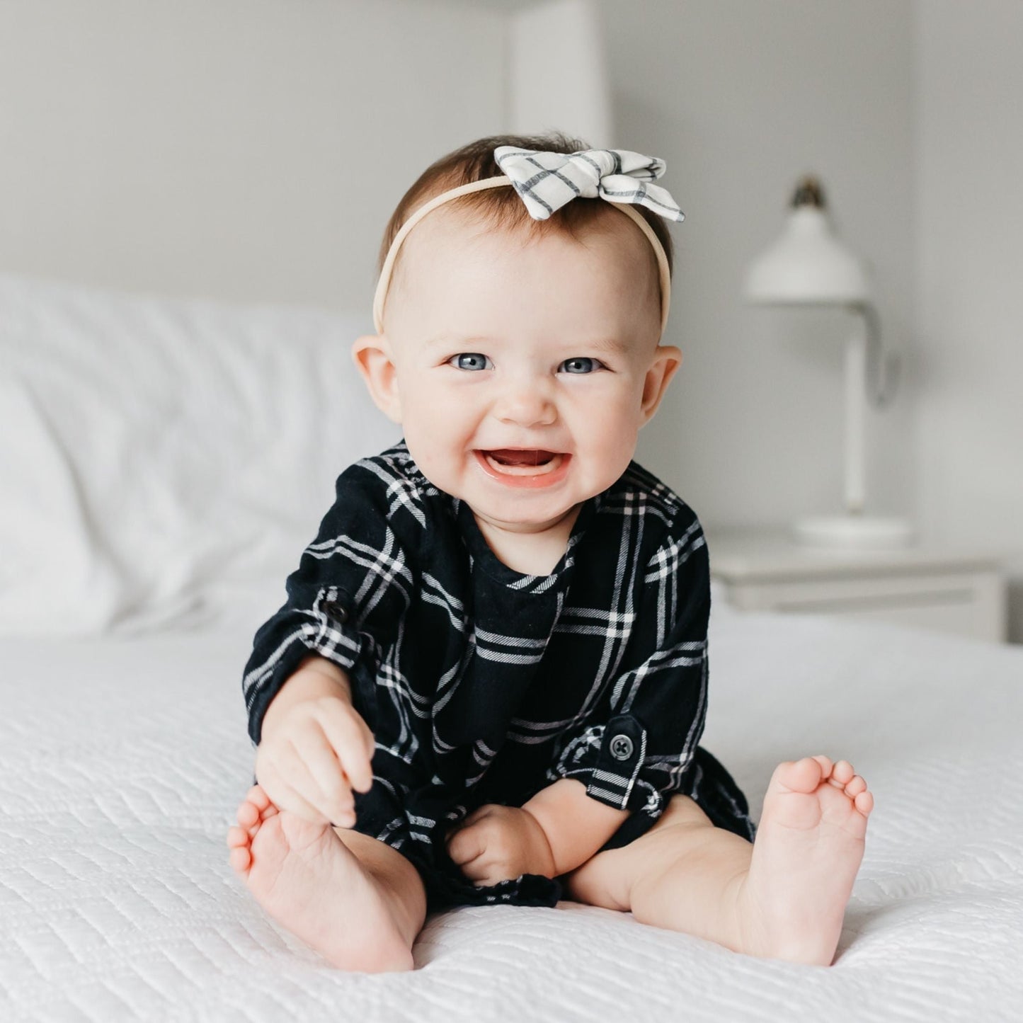 Classic Baby Bow - Ledger