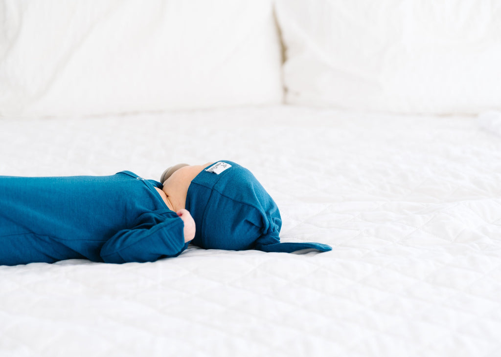 Newborn Knotted Gown - River