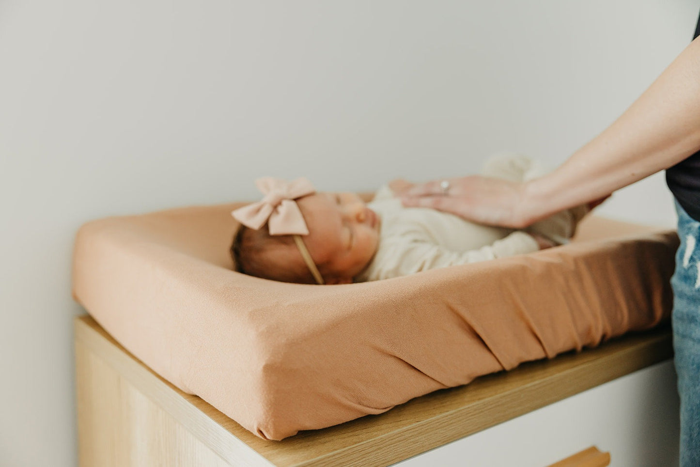 Premium Knit Diaper Changing Pad Cover - Pecan