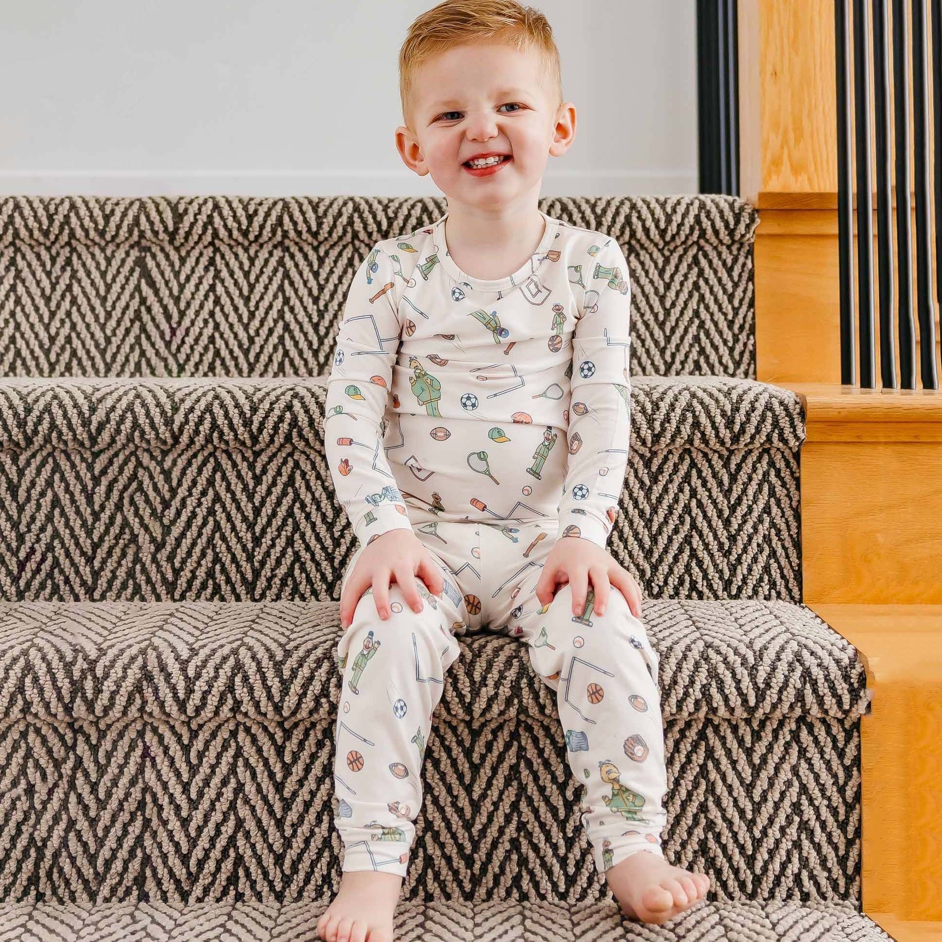2pc Long Sleeve Pajama Set - Sesame Street Varsity Friends