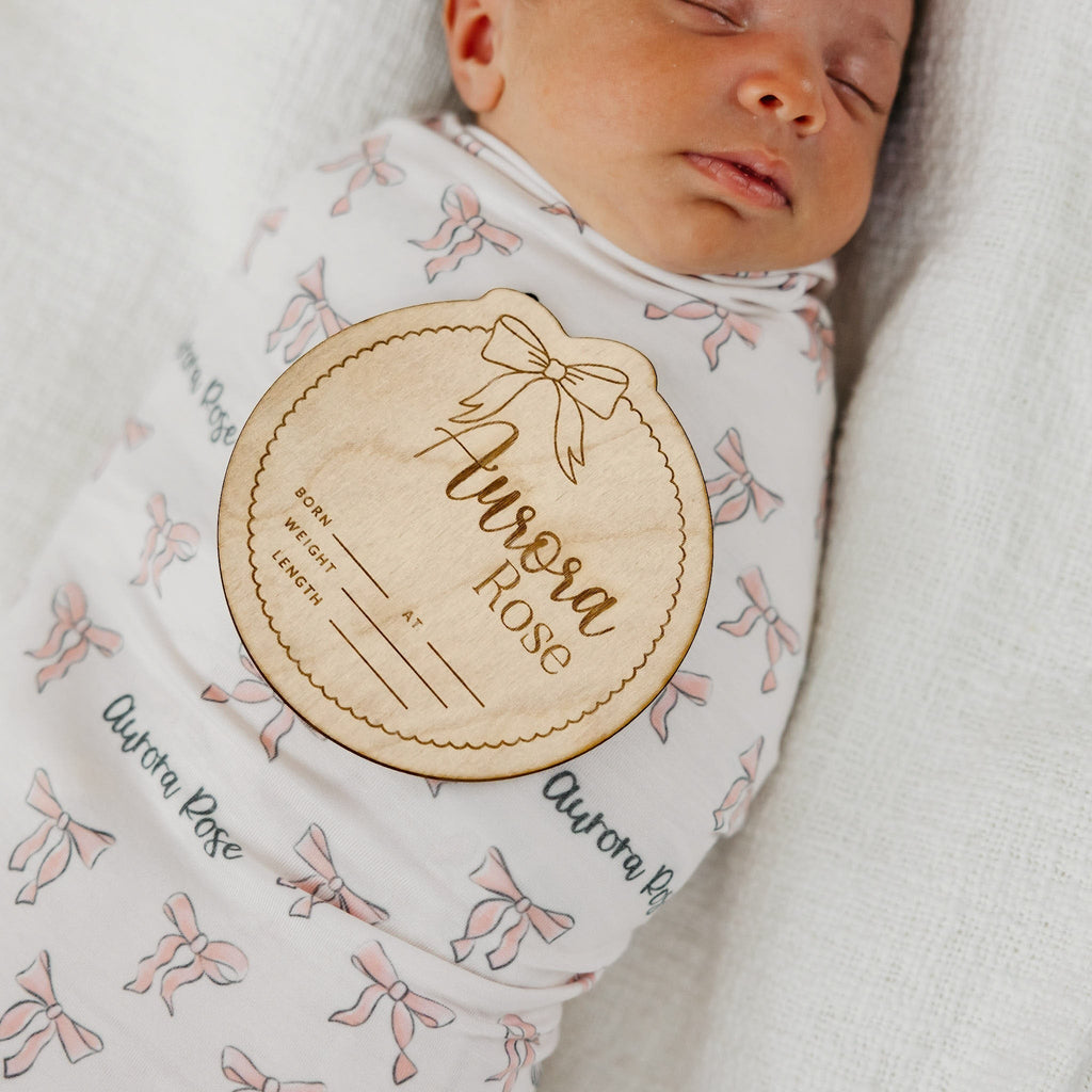 Personalized Wooden Announcement Sign - Lovely Bow