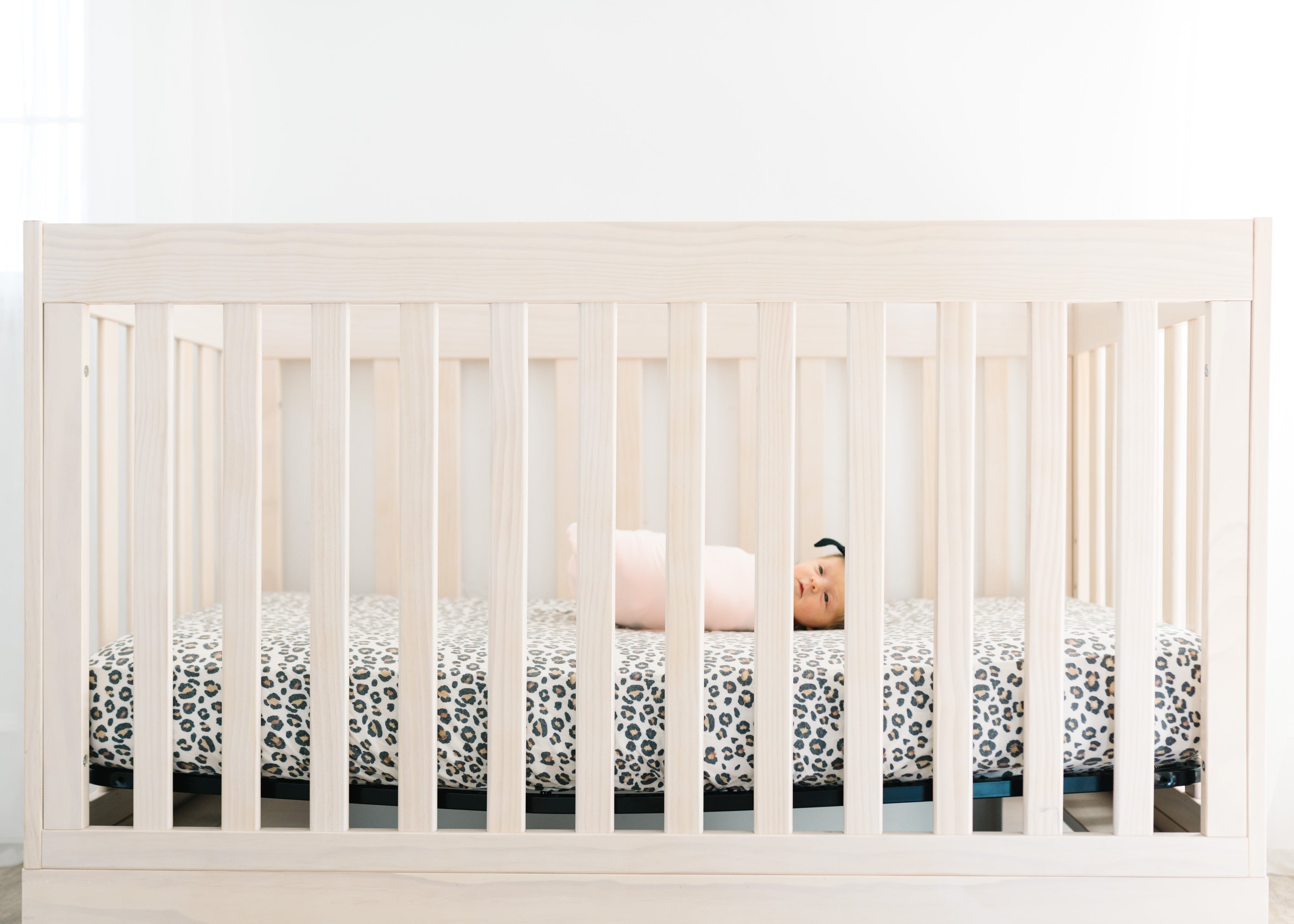 Premium Knit Fitted Crib Sheet - Zara