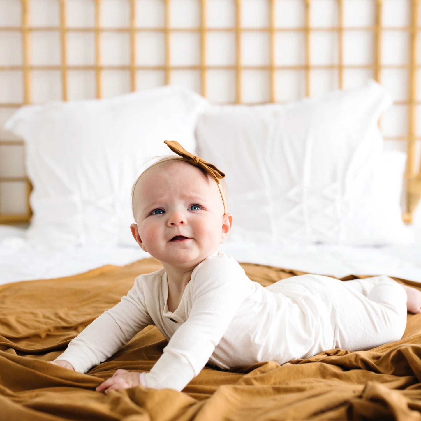 Ribbon Baby Bow - Camel