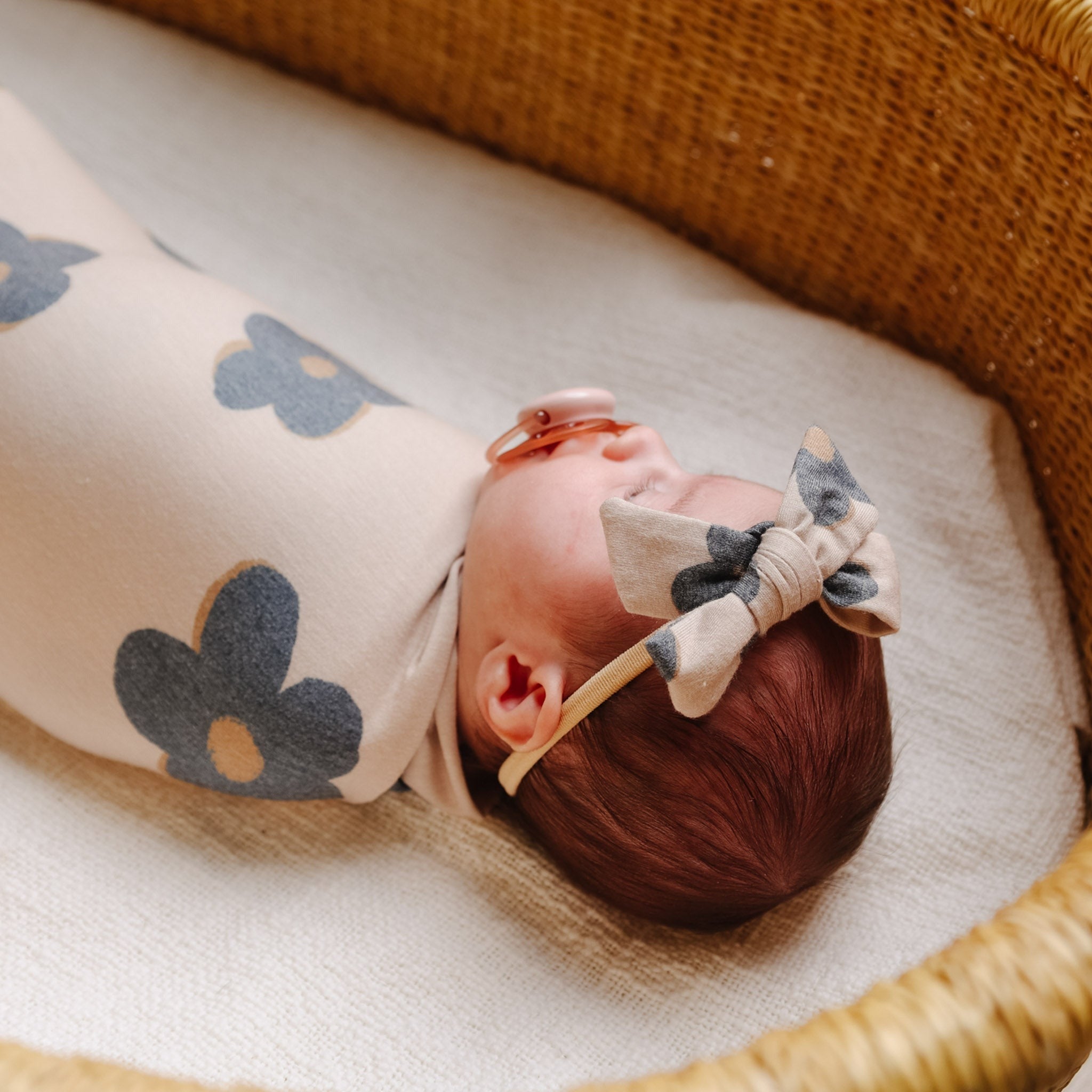Classic Baby Bow - Gemma In Tan