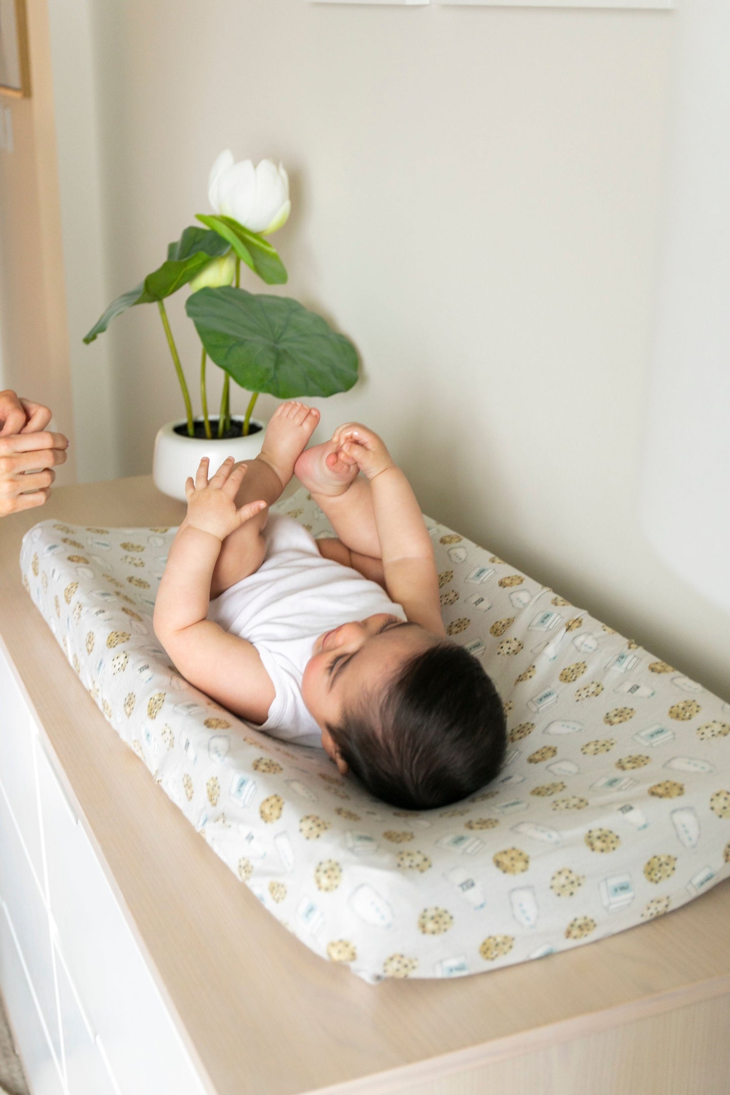 Premium Knit Diaper Changing Pad Cover - Chip
