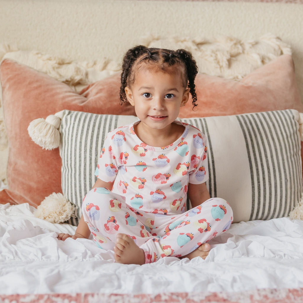 2 Piece Short Sleeve with Pants Pajama Set - Elmo Heart Candies