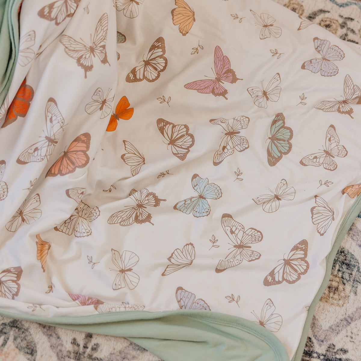 Three-Layer Quilt - Luna
