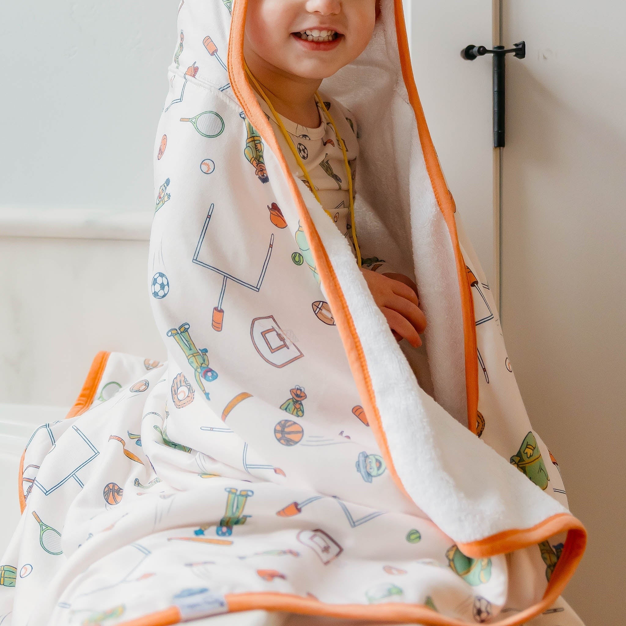 Premium Big Kid Hooded Towel - Sesame Street Varsity Friends