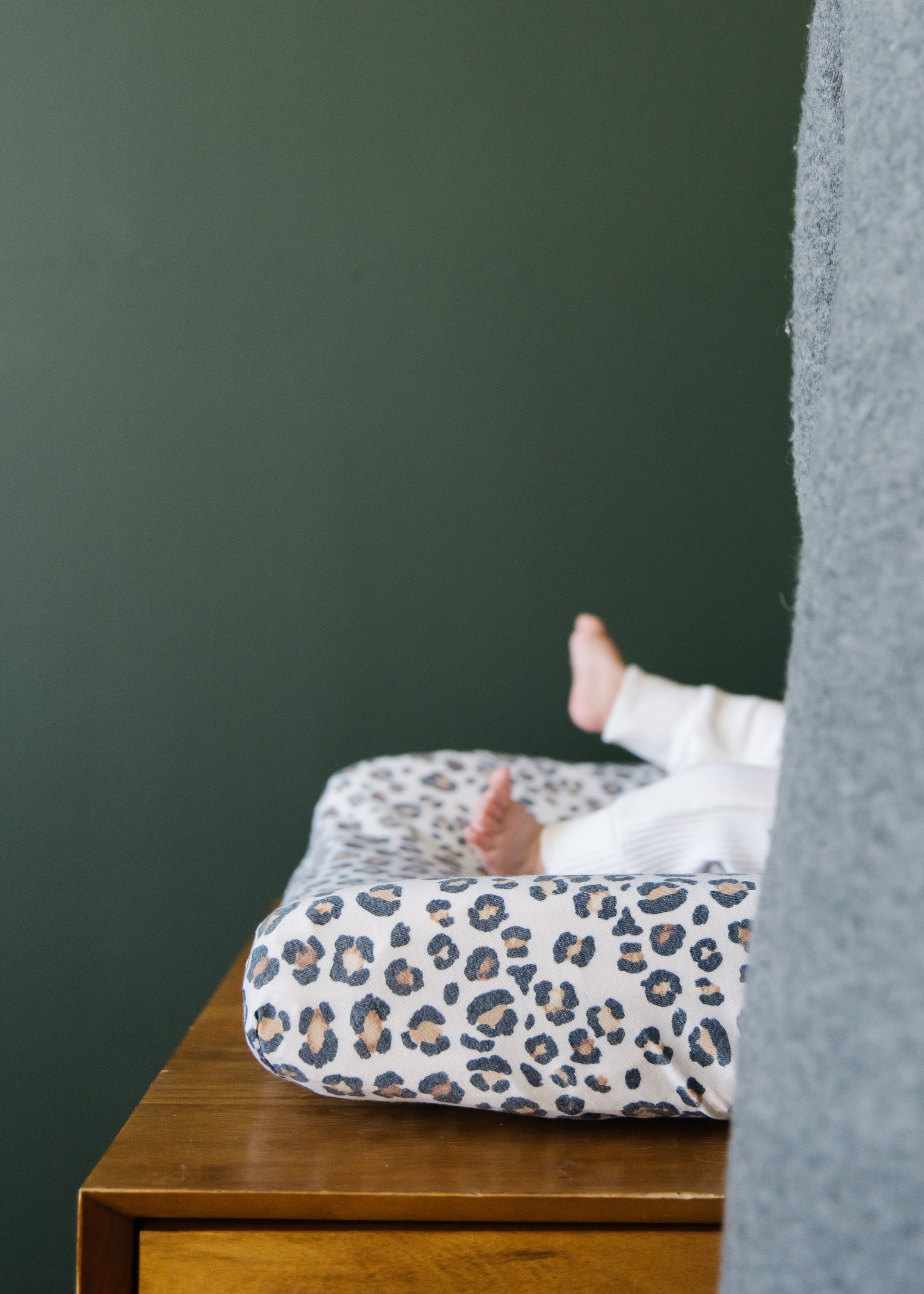 Premium Knit Diaper Changing Pad Cover - Zara
