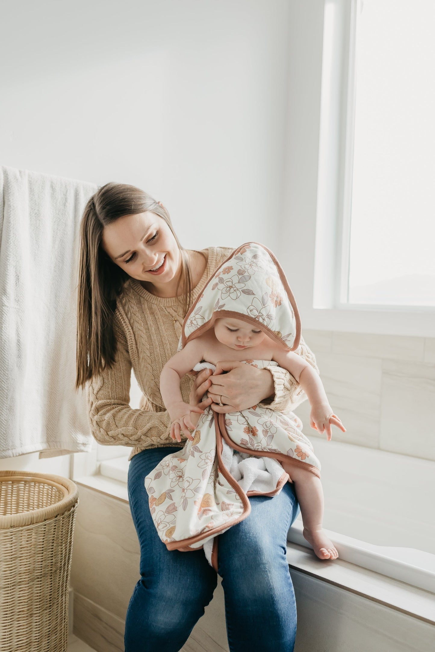 Premium Baby Knit Hooded Towel - Ferra