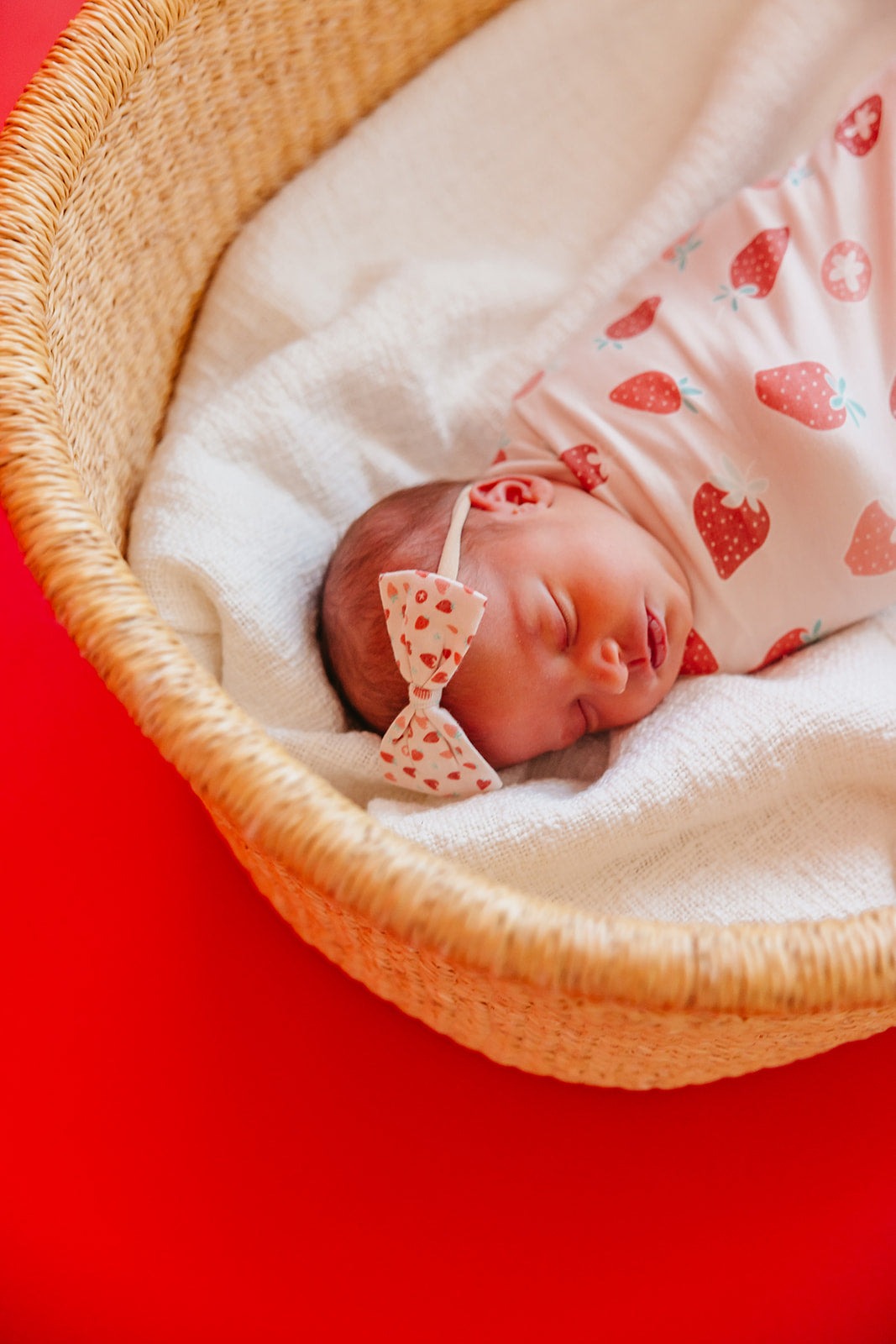 Bowtie Baby Bow - Strawberry